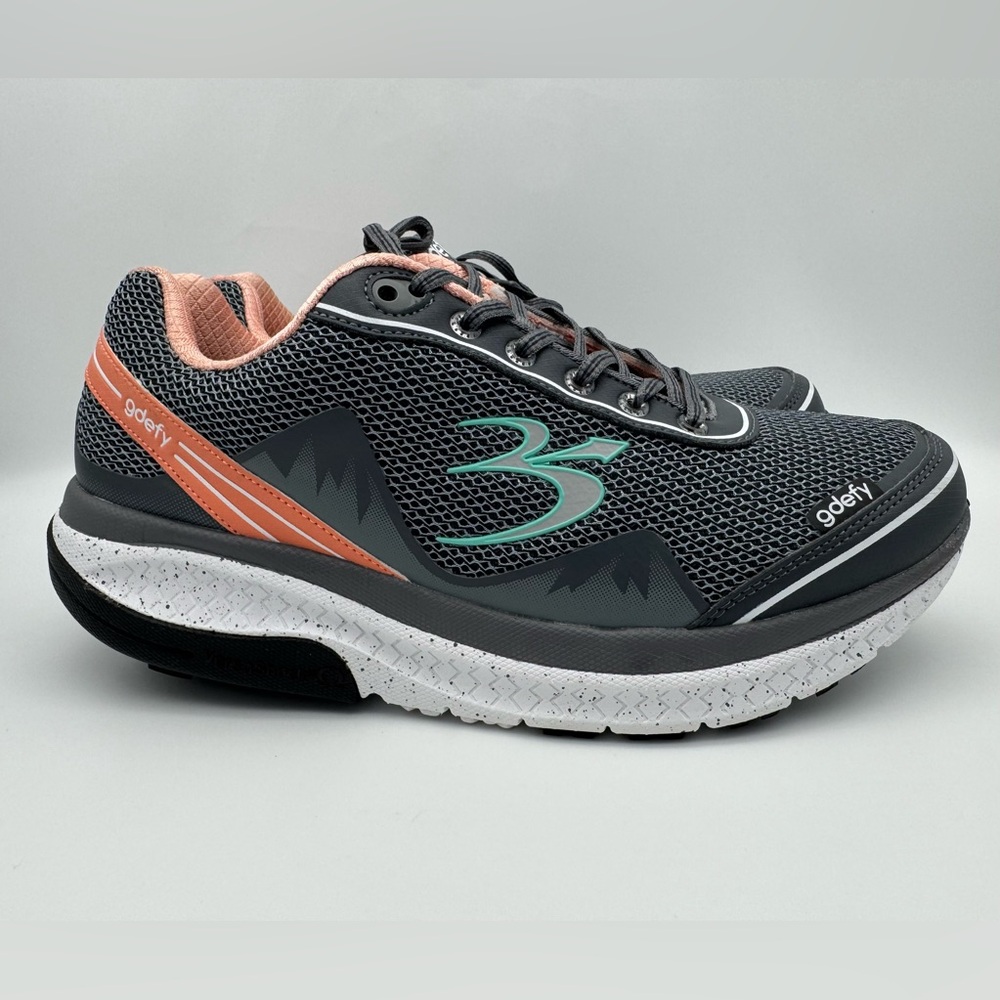 Gdefy Gravity Defyer Women's Gray Salmon Mighty Walk Running Shoes Size 10.5 US